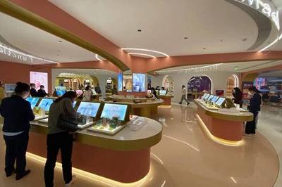 奉賢美谷美購廣場(chǎng)開業(yè) 打造高端化妝品集散新地標(biāo)